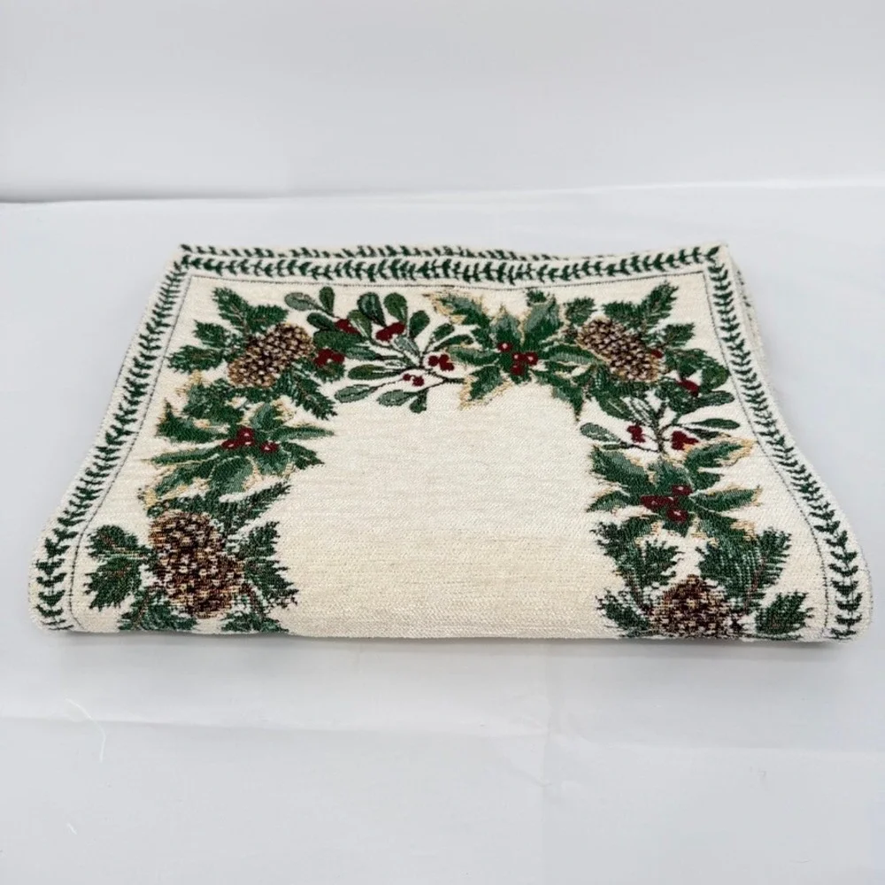 Placemats Set of 4 Christmas Pinecone Ivy Holly Tapestry Holiday Decor